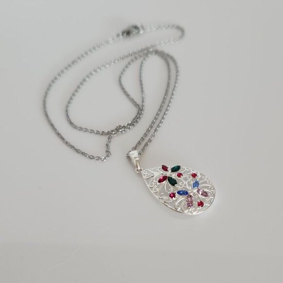 Swarovski Crystals Multi Color Necklace - Picture 7 of 9